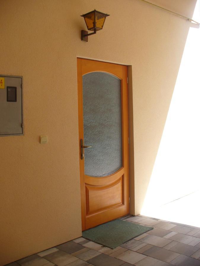 Berta Apartman Senta Exteriör bild
